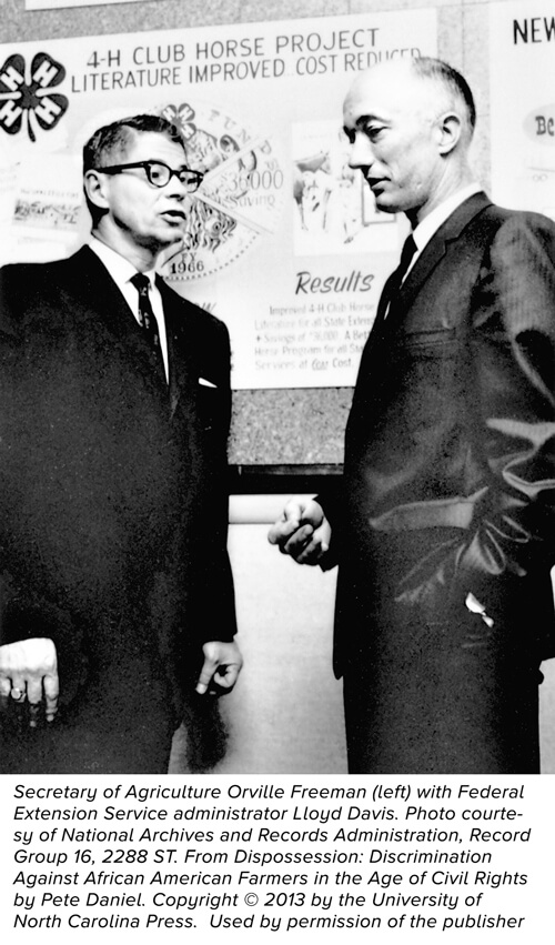 Secretary of Agriculture Orville Freeman (left) with Federal Extension Service administrator Lloyd Davis Secretary of Agriculture Orville Freeman (left) with Federal Extension Service administrator Lloyd Davis